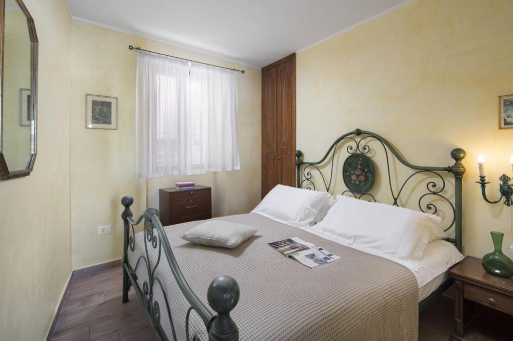 Apartment Castello Ровінь Екстер'єр фото